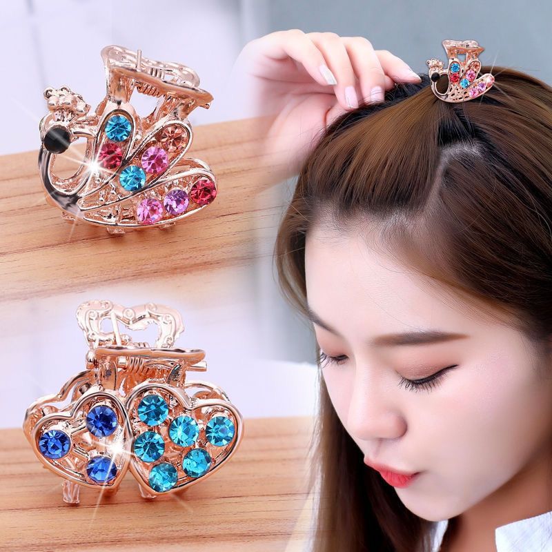 Five-Piece Charm Hair Clip Set — product image 1